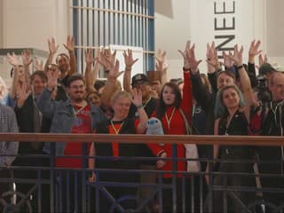 Fanúšikovia Star Treku utvorili svetový rekord. Ikonické gesto urobilo súčasne ľudí