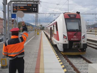 Komplikácie vo vlakovej doprave na severe Slovenska. Spoje môžu meškať, viaceré nebudú premávať vôbec