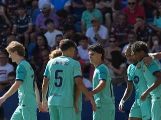 LaLiga: Barcelona ostáva stoperecentná. Atletico Madrid s Hanckom rozhodlo v závere rýchlymi gólmi