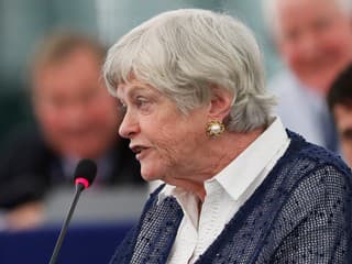 Smrť bývalej ministerky otriasla Britániou. Polícia rozbehla vyšetrovanie vraždy