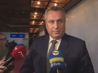 „Už aj mne to pripadá zmätené,“ tvrdí Danko. Koalícia stále nemá jasno v transakčnej dani