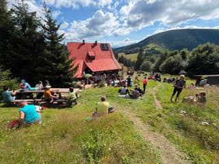Známa slovenská horská chata prijala nezvyčajné opatrenie. Návštevníkov prosí o pochopenie