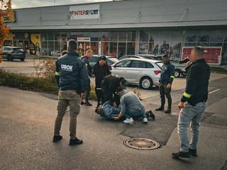 FOTO: Za stovky hlasov mali žiadať 5 000 eur, zákazky aj byt. Polícia odhalila volebnú korupciu v Martine