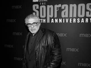 Vo veku 80 rokov zomrel herec Vincent Pastore. Hral v seriáli Sopranovci