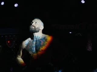 Namiesto veľkolepého návratu prišlo obrovské sklamanie. McGregor sa zranil už po pár sekundách