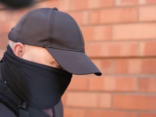 Pozostalým dával popol cudzích ľudí, v budove bolo 35 tiel. Bývalý riaditeľ pohrebníctva čaká na trest