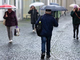 Na Slovensko konečne dorazí dážď. Výrazná zmena počasia nastane už o pár dní