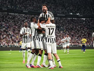 Juventus zostal na víťaznej vlne. Frosinone poľahky zvíťazilo vo Florencii, Bobček ešte na súpiske nefiguroval