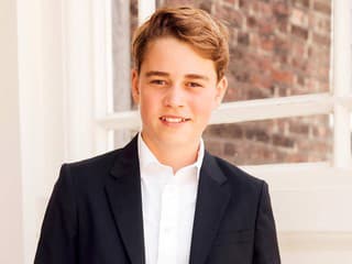 Aký otec, taký syn: Princ George oslavuje 13. narodeniny, nerozoznáte ho od otca Williama