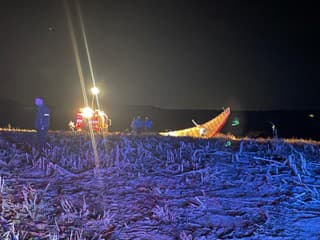 FOTO: Tragédia pri Vrbovom. Rogalo sa zrútilo do poľa, pilot (†68) neprežil