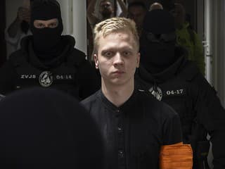 Súd rozhodol o treste pre útočníka zo Spišskej Starej Vsi. Verdikt prijal bez emócie so sklonenou hlavou
