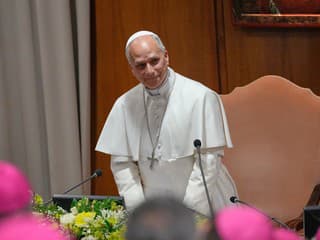 Pellegrini opätovne pozval pápeža na Slovensko. Dôvodom je významné výročie