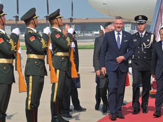 Prvá návšteva prezidenta v Číne po 16 rokoch. Pellegriniho čaká rokovanie so Si Ťin-pchingom