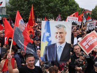 Kosovský exprezident Thaci dostal 25 rokov. Súd ho uznal vinným z vojnových zločinov