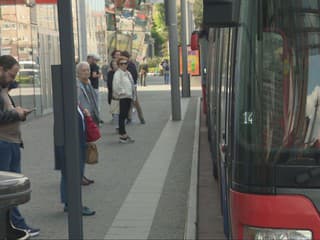 Autobus zastaví, ale vystúpiť nemôžete. Nové pravidlá na Slovensku pobúrili cestujúcich