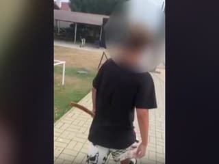 Incident so sekerou pred školou pri Nitre má dohru. Mladíka už obvinili