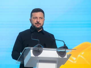Protikorupčný úrad vyšetruje skupinu s väzbami na kanceláriu ukrajinského prezidenta