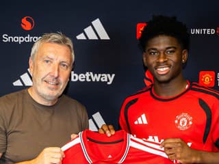 Manchester United utrácal vo veľkom. Mladý záložník putuje na Old Trafford za astronomickú sumu