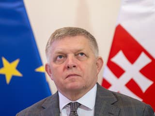 Fico sľubuje, že energie na budúci rok nezdražejú. Pomoc chce dať všetkým domácnostiam