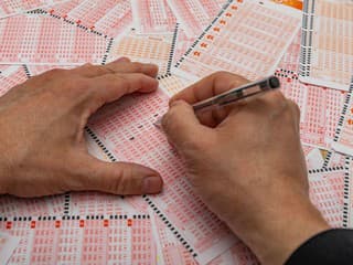 Ďalší Slovák mal obrovské šťastie: V obľúbenej lotérii trafil jackpot