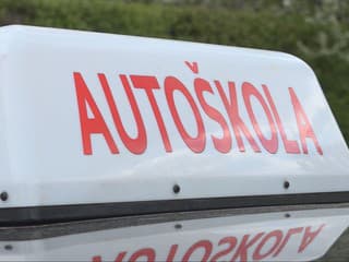 Autoškoly čoskoro čaká zmena. Niektorí žiaci sa v nej za volant nemusia dostať