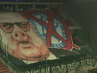 V slovenskom futbale to vrie. Fanúšikovia Slovana a Trnavy sa spojili, terčom kritiky je futbalový zväz