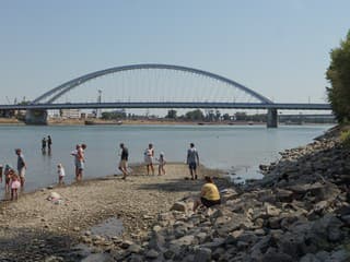 Slovensko má za sebou tretie najteplejšie leto za takmer sto rokov. Horúčavy trvali až 22 dní