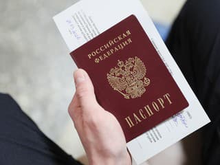 Slovensko pozastavilo vydávanie schengenských víz turistom z Ruska