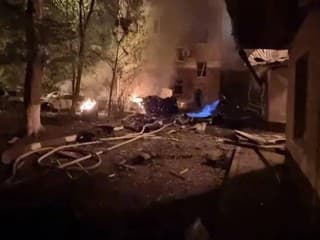 VIDEO: Rusko a Ukrajina na seba vzájomne útočili. Hlásia viacerých zranených