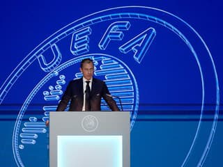 Situácia šéfa FIFA sa zhoršuje. UEFA pripravuje trestné oznámenie