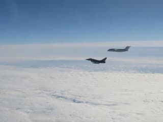 Do vzdušného priestoru Lotyšska prenikol dron. Stíhačky NATO zasiahli
