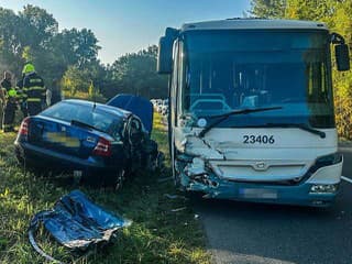 AKTUÁLNE Autobus plný detí sa na východe zrazil s autom