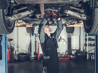Šokujúce odhalenie o jazdenkách na Slovensku: Stočené o 290-tisíc kilometrov, 16 majiteľov či Audi s 26 nehodami!