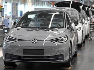 ĎALŠIA rana slovenskému priemyslu: Rozhodnutie Volkswagenu môže ohroziť stovky zamestnancov