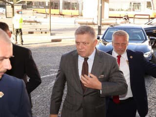 Premiér Robert Fico náhle mení program: Zdravotné problémy!