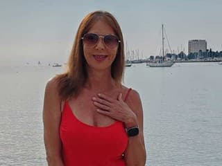 Petre Bernasovskej šaty nezakryli skoro nič, ale... stále si to môže dovoliť: Ako to robí?