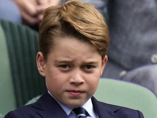 Princ George na nových fotkách: Neuveriteľne vysoký, pôvabný a... pozrite na tú podobnosť!