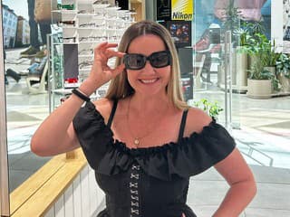 Haasová sa rozšantila! Vbehla do optiky a nevedela z nej vyjsť: Chcem byť ako Kronerová
