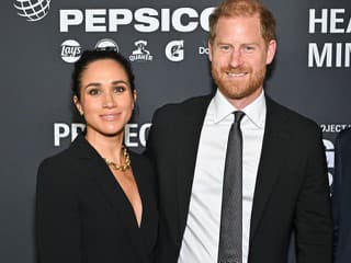 Návrat do Británie, ale aj do práce! Harry a Meghan už nemajú peniaze!
