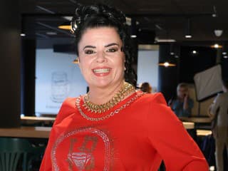 Pikantné tajomstvo Jadranky odhalené: Zasnúbená s o 30 rokov mladším mužom, no... Stále je VYDATÁ!