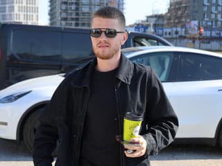 Oliver Oswald zahodil mikrofón: V uniforme policajta ho nespoznáte!