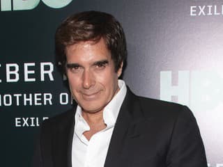 Legendárny mág David Copperfield už roky miluje len jednu ženu: Pozrite sa, aká je to kočka!