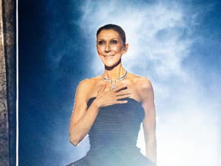 Céline Dion je späť! Po 6 rokoch opäť na pódiu... FOTO Neudržala slzy