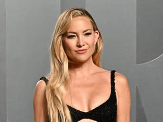 Kate Hudson vyzerá stále božsky: Tesne pred 50-kou... FOTO v bikinách!