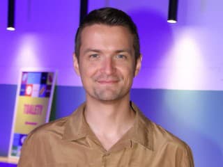 Bývalý markizák Viktor Vincze sa vracia pred kamery: Tento muž ho zlanáril do veľkej novinky!