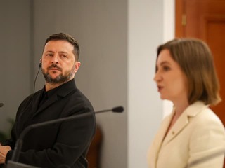 MIMORIADNY ONLINE Drony zaútočili v Moldavsku, keď tam bol Zelenskyj! Ukrajina testuje novú zbraň