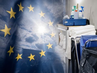 Ploštice, pleseň či niečo horšie? Europoslanec doplatil na hroznú hygienu, po tomto zážitku skončil v rukách lekárov!