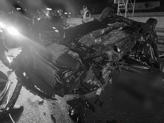 Ráno poznačila tragická dopravná nehoda: FOTO Z auta ostala len kopa šrotu!