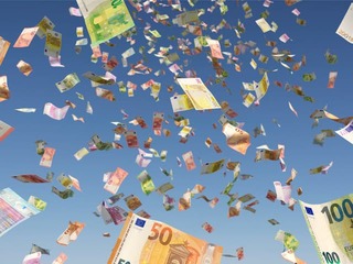 Škandál v EÚ! Kontrolóri odhalili chyby za miliardy eur! A to napriek mamutiemu dlhu
