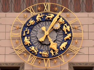 Víkendový horoskop: Ryby zažiaria, Strelci sa vrhnú do akcie